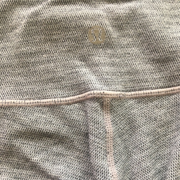 Lululemon Cropped wunder under leggings - Picture 5 of 5